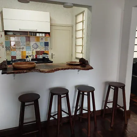 No Coracao De Curitiba-2 Quartos- 2 Salas-3